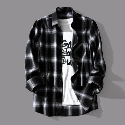 Chic Men's Spring Shirt:Stylish Shirt for a Modern Look.